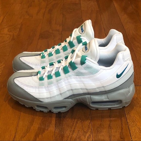 air max 95 clear emerald